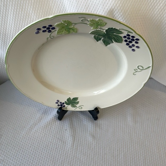 Mikasa Napa Valley 11.5” Replacement Dinner Plates. Set of two. - Picture 4 of 5